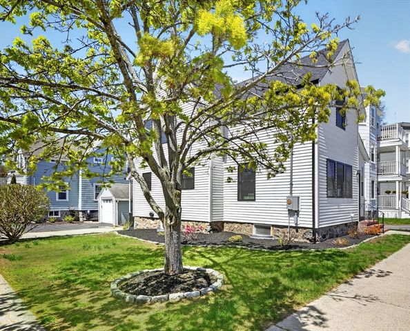 1078 Main Street 1, Melrose, MA 02176