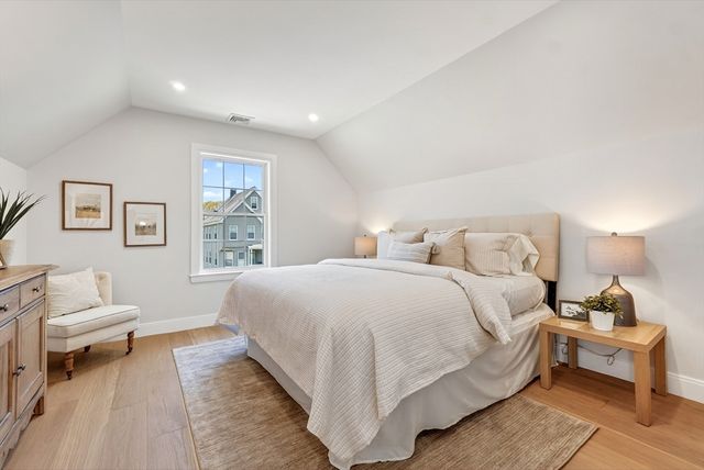 1078 Main Street 1, Melrose, MA 02176