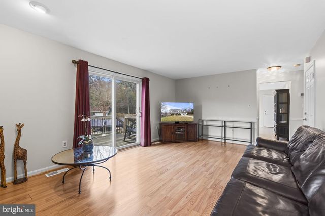 5904 CHIVALRY CT, Glenn Dale, MD 20769