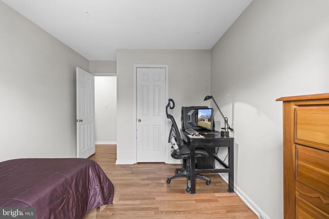 5904 CHIVALRY CT, Glenn Dale, MD 20769