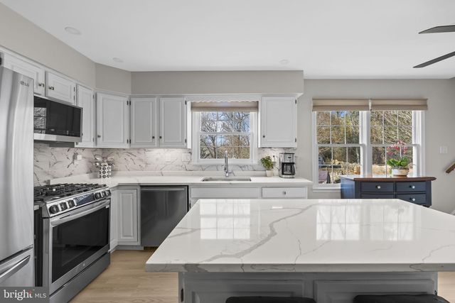 5904 CHIVALRY CT, Glenn Dale, MD 20769