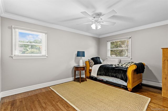 71 Roosevelt Drive, East Norwich, NY 11732