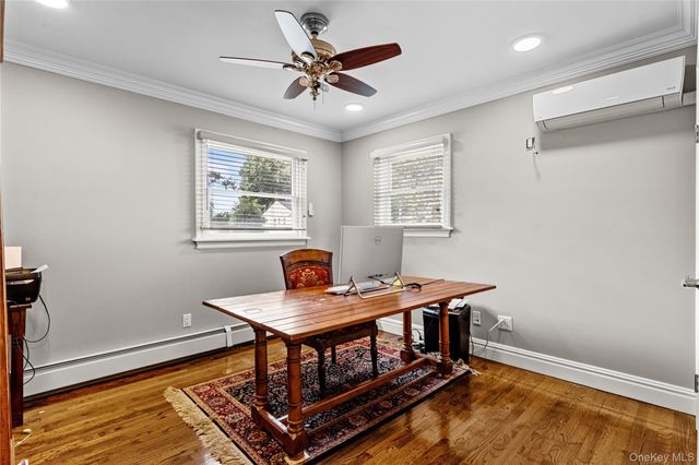 71 Roosevelt Drive, East Norwich, NY 11732