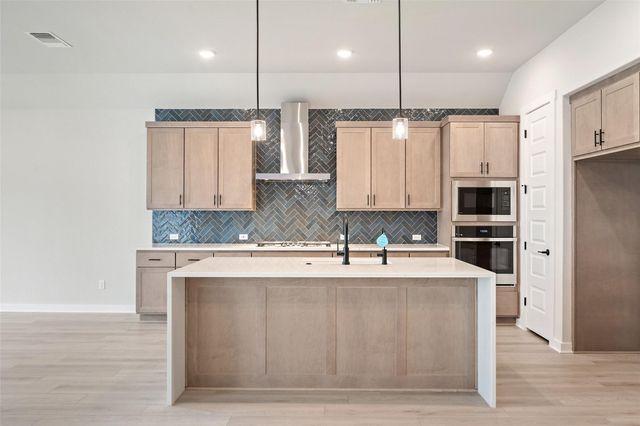 129 Old Woods Road, Liberty Hill, TX 78642