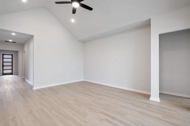 129 Old Woods Road, Liberty Hill, TX 78642