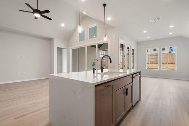 129 Old Woods Road, Liberty Hill, TX 78642