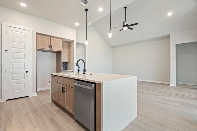 129 Old Woods Road, Liberty Hill, TX 78642