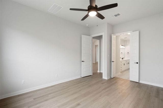129 Old Woods Road, Liberty Hill, TX 78642