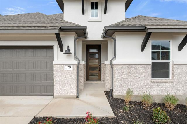 129 Old Woods Road, Liberty Hill, TX 78642