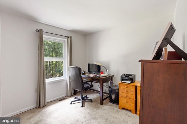 287 SUNRISE DR, Henryville, PA 18332