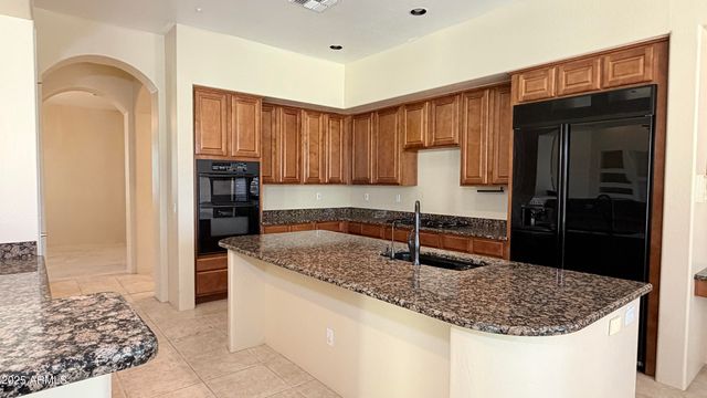 21948 N 79th Place, Scottsdale, AZ 85255
