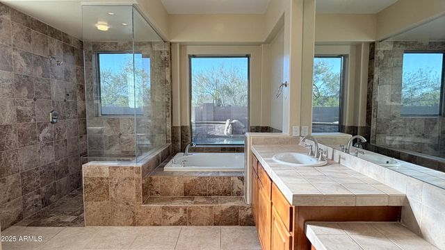 21948 N 79th Place, Scottsdale, AZ 85255