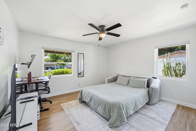 8001 N 5TH Avenue, Phoenix, AZ 85021