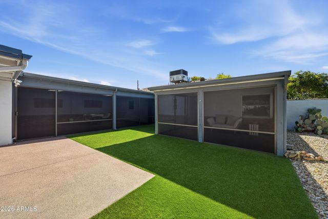 8001 N 5TH Avenue, Phoenix, AZ 85021
