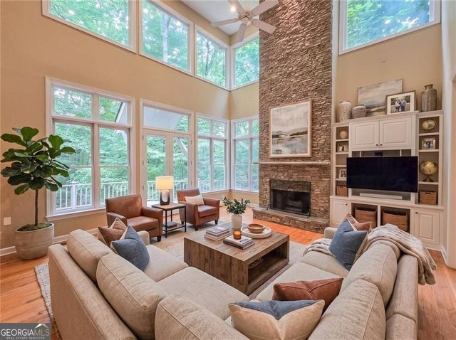 3712 Frederica Road, Berkeley Lake, GA 30096