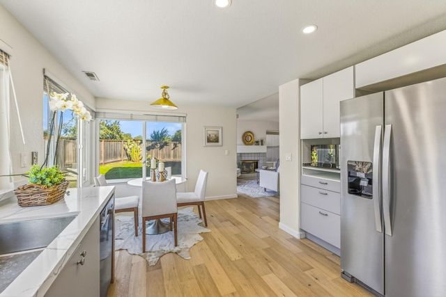 3245 Estrella Del Mar Way, Marina, CA 93933