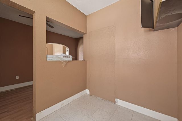 4016 Woodleigh Street, Houston, TX 77023