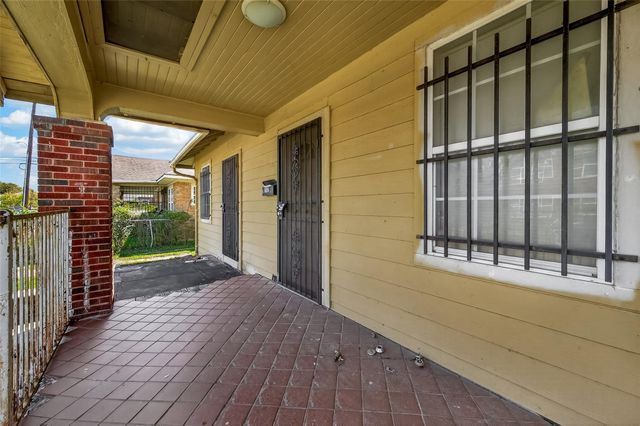 4016 Woodleigh Street, Houston, TX 77023