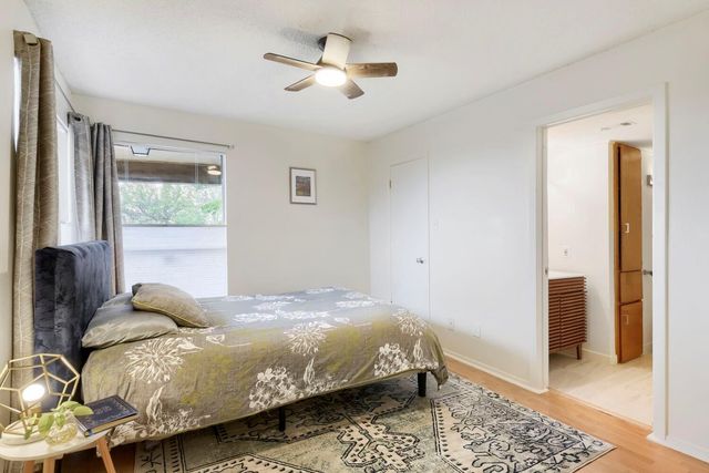6903 Deatonhill DR 20, Austin, TX 78745