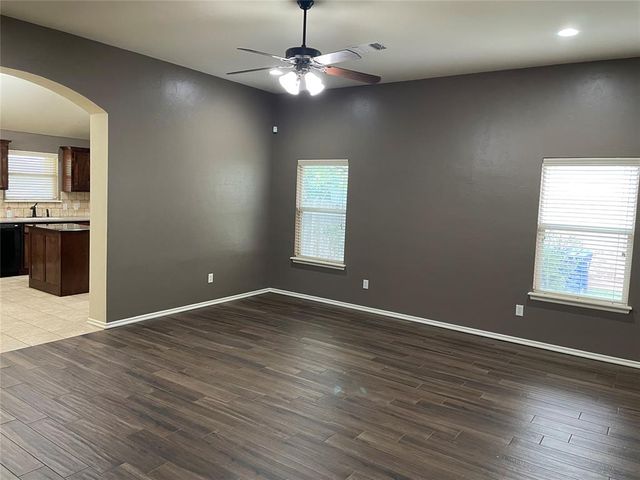 805 Bergen Peak Drive, Norman, OK 73069