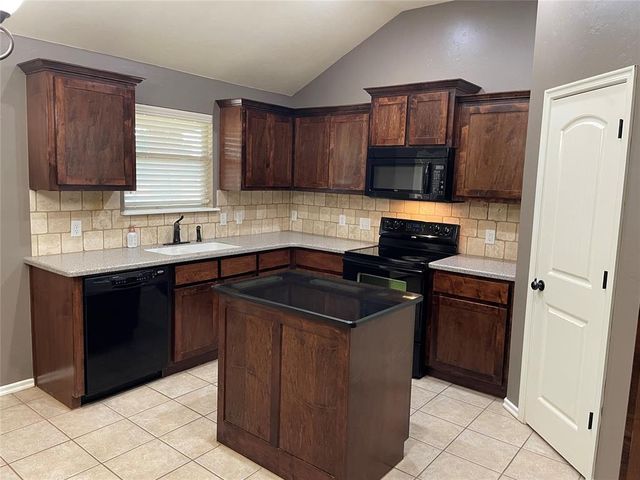 805 Bergen Peak Drive, Norman, OK 73069