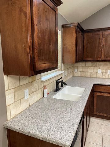 805 Bergen Peak Drive, Norman, OK 73069