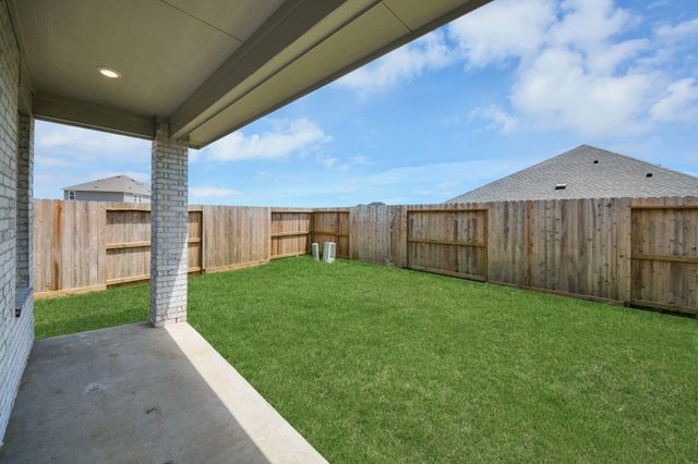 29515 Pondview Drive, Waller, TX 77484