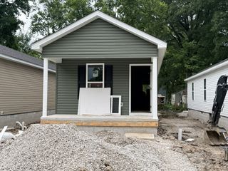 323 S Gentry St, Tullahoma, TN 37388