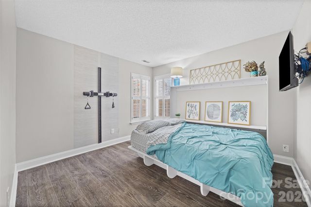 13826 Hatton Cross Drive, Charlotte, NC 28278