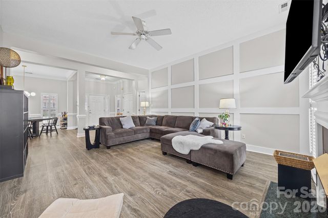 13826 Hatton Cross Drive, Charlotte, NC 28278