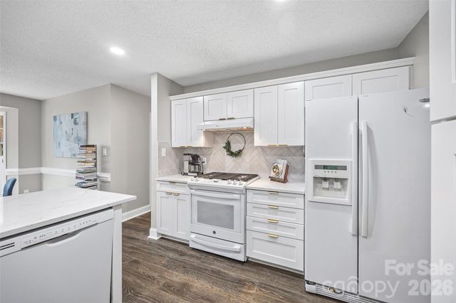 13826 Hatton Cross Drive, Charlotte, NC 28278