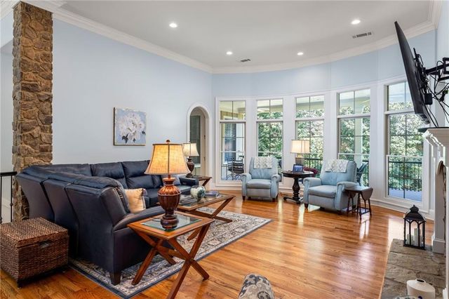 3552 Lake Ridge Drive, Gainesville, GA 30506