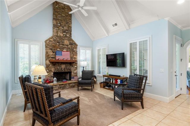 3552 Lake Ridge Drive, Gainesville, GA 30506