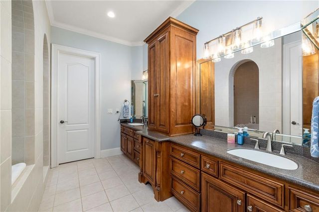 3552 Lake Ridge Drive, Gainesville, GA 30506