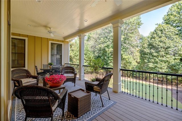 3552 Lake Ridge Drive, Gainesville, GA 30506