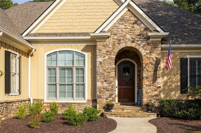 3552 Lake Ridge Drive, Gainesville, GA 30506