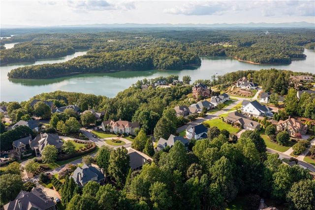 3552 Lake Ridge Drive, Gainesville, GA 30506