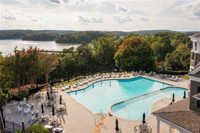 3552 Lake Ridge Drive, Gainesville, GA 30506