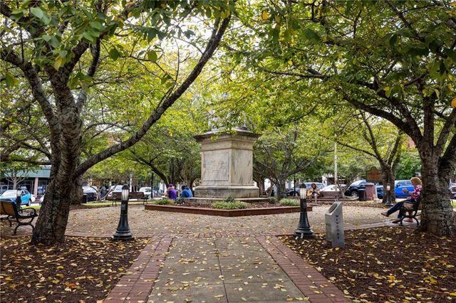 3552 Lake Ridge Drive, Gainesville, GA 30506