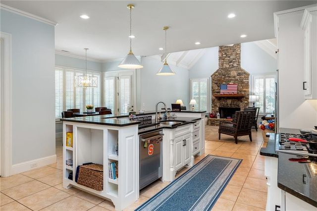 3552 Lake Ridge Drive, Gainesville, GA 30506