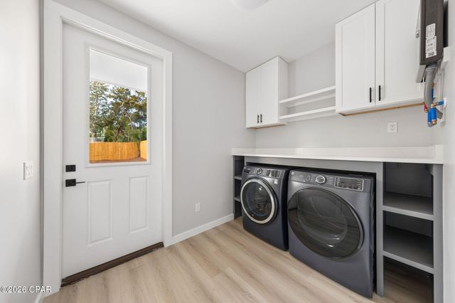 517 E 8th Street, Panama City, FL 32401