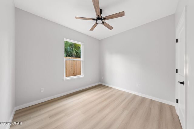 517 E 8th Street, Panama City, FL 32401