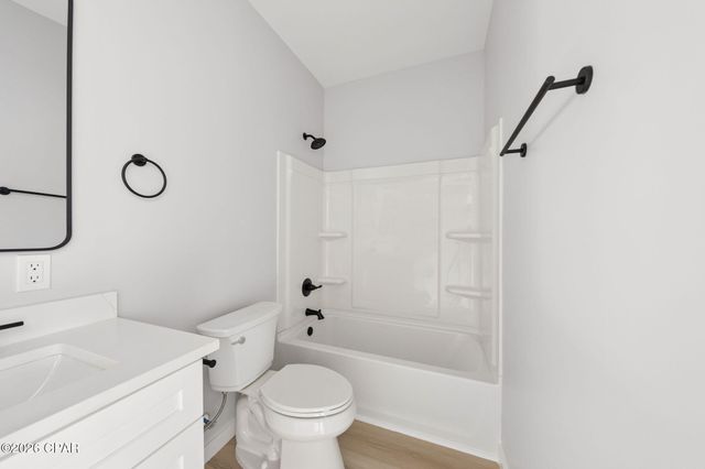 517 E 8th Street, Panama City, FL 32401