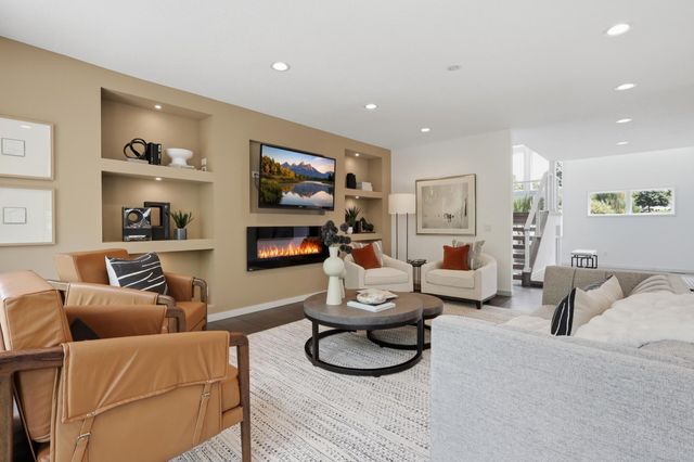 2229 Wall Street, Eagan, MN 55122