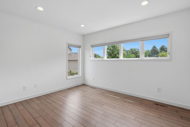 2229 Wall Street, Eagan, MN 55122