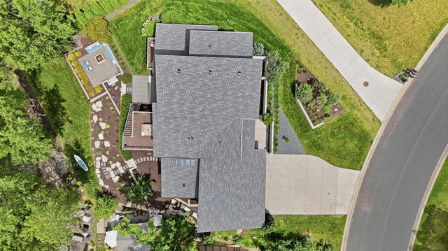 2229 Wall Street, Eagan, MN 55122