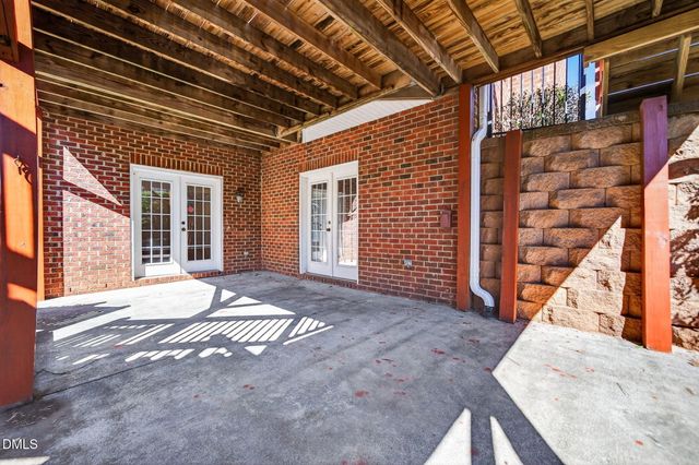 2004 Clyde Bank Court, Cary, NC 27511