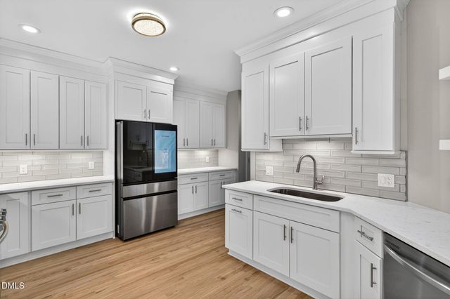 2004 Clyde Bank Court, Cary, NC 27511
