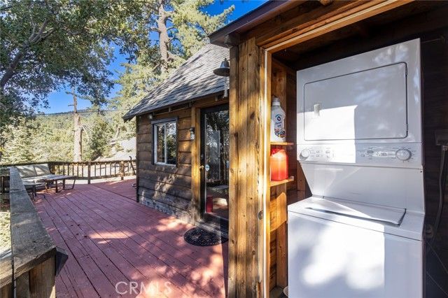 24387 Rocky Point Road, Idyllwild, CA 92549
