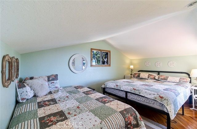 24387 Rocky Point Road, Idyllwild, CA 92549